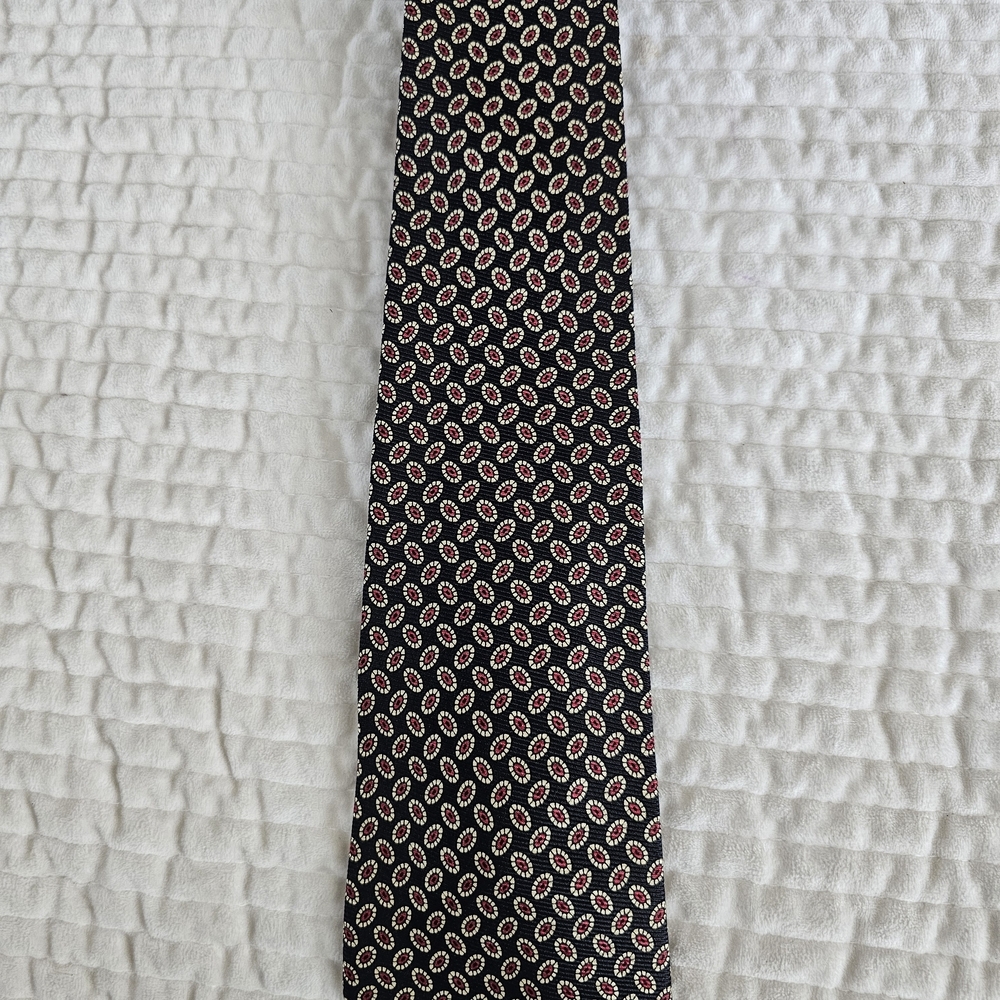 Ralph Lauren Black Vintage Tie with Red‎ Silk Pattern